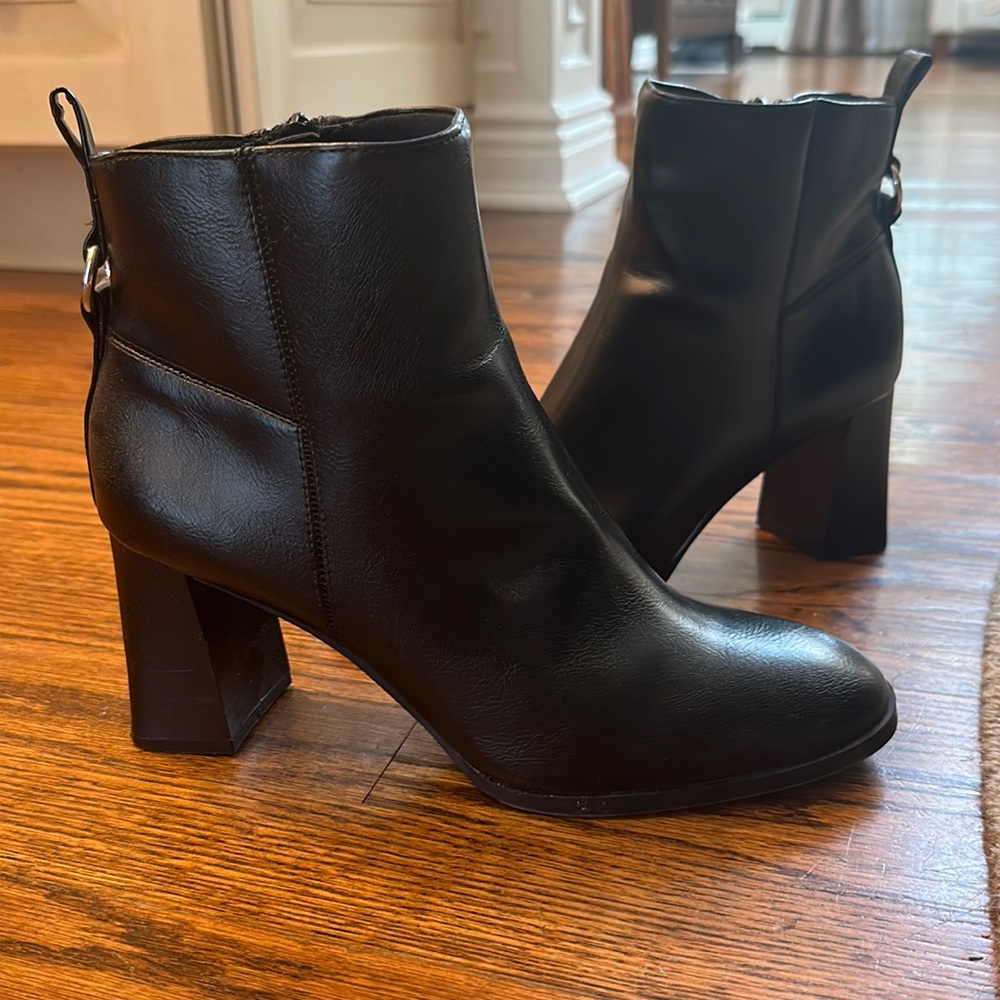 Naturalizer Ankle Boots Foxy